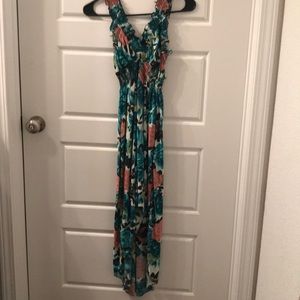 Green V-neck summer dress size medium